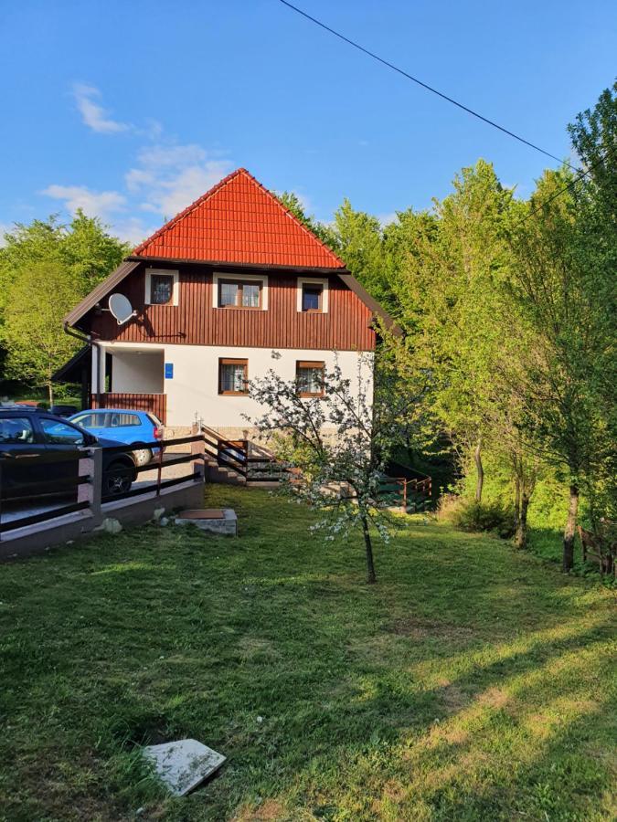 Guest House Wolf II Плитвицька Єзера Екстер'єр фото